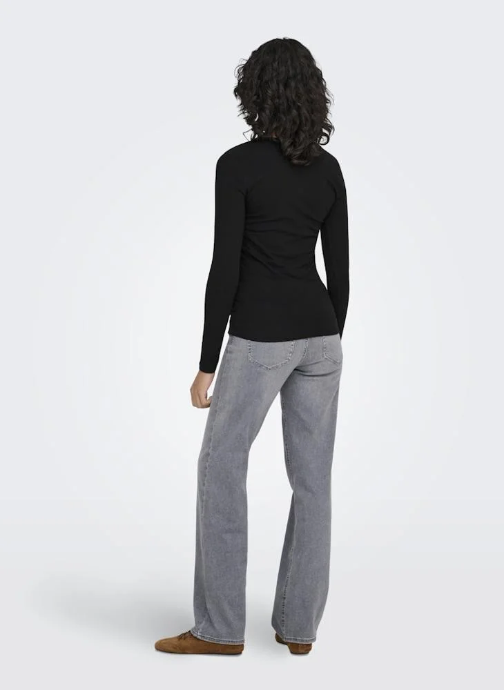Only Essential Crew Neck T-Shirt