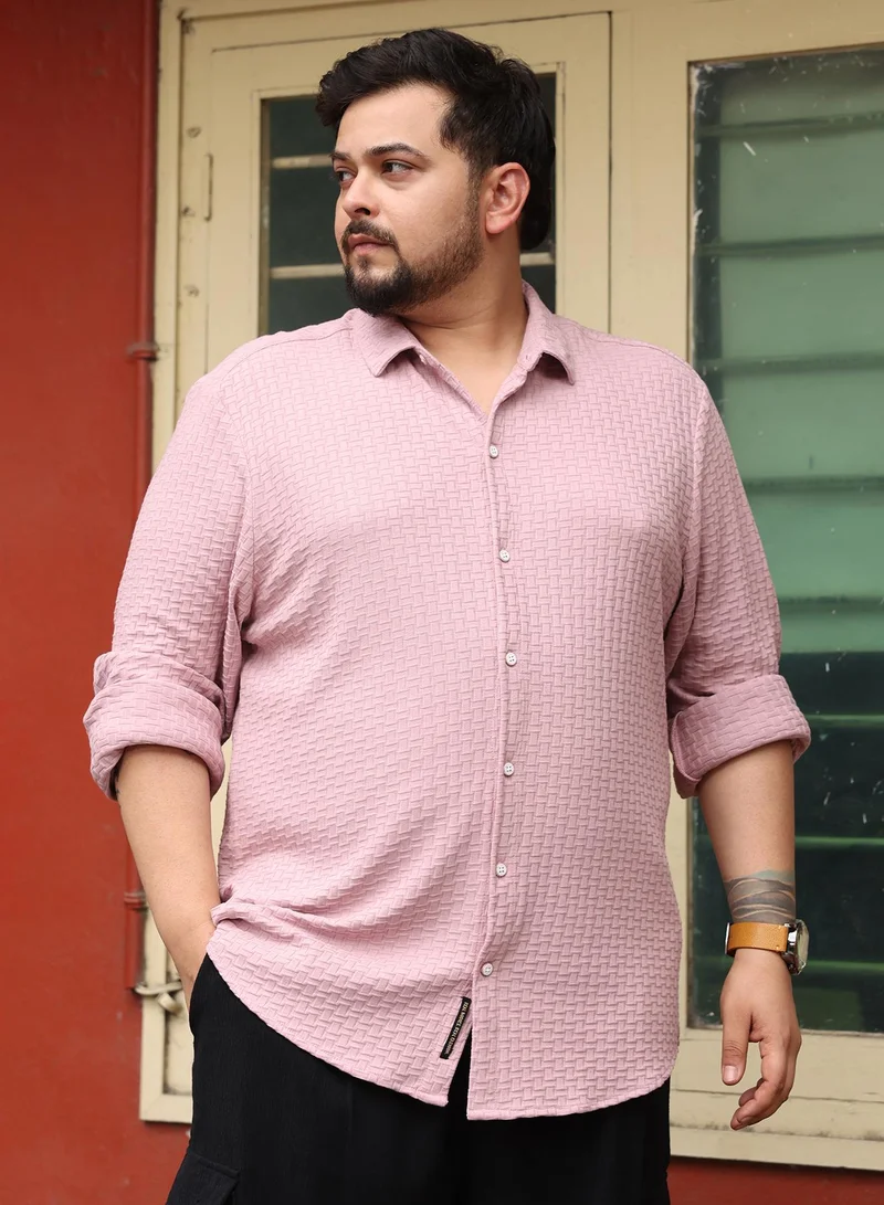 انستافاب بلس قميص رجالي جاكار بنقش سلة إنستافاب بلس بياقة ممتدة وأكمام طويلة بأزرار وحافة منحنية بنقش هندسي من قماش محبوك للاستخدام اليومي والكاجوال وردي روز