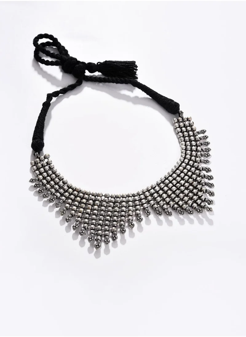 SOHI Grey & Black Choker Necklace