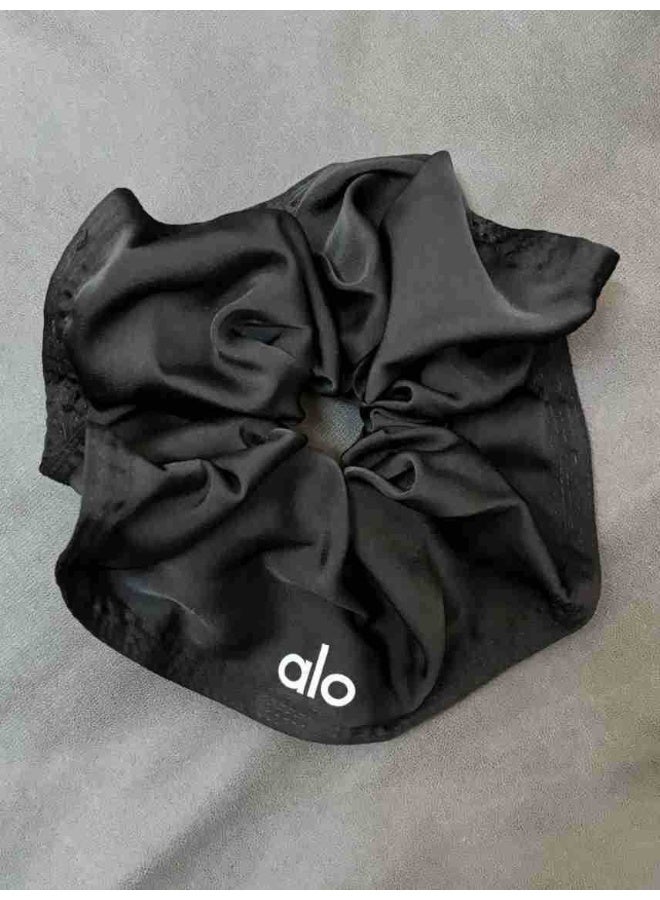 alo Alo Yoga Trendy Versatile Satin/Metal Hair Tie