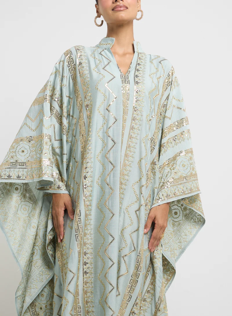 خزانة Embroidered Kaftan