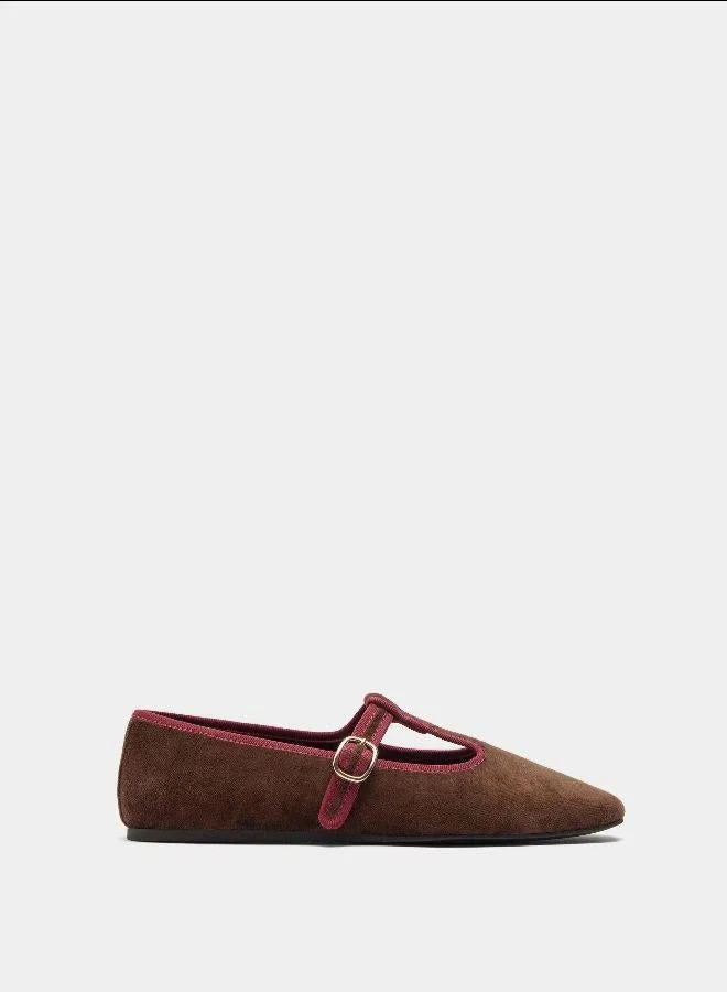 PARFOIS T-bar ballet flats with soft texture