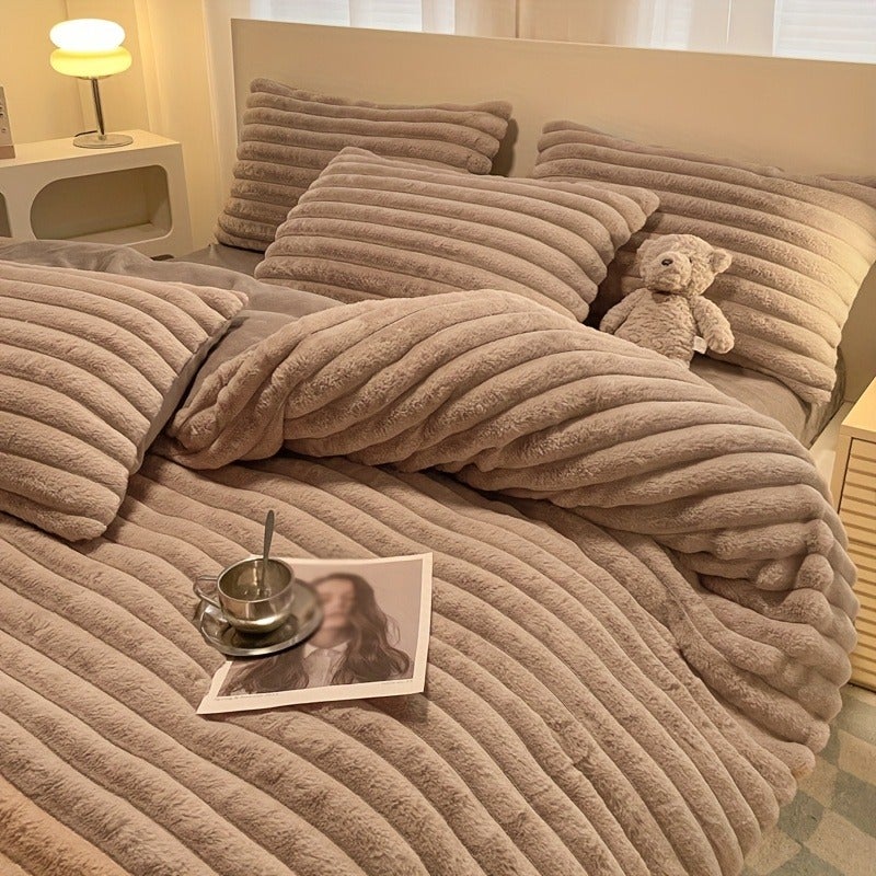 3pcs Winter Plush Crystal Velvet Quilt Cover Three-Piece Set Thickened Bedding Includes One Quilt Cover And Two Pillowcases - Image 2