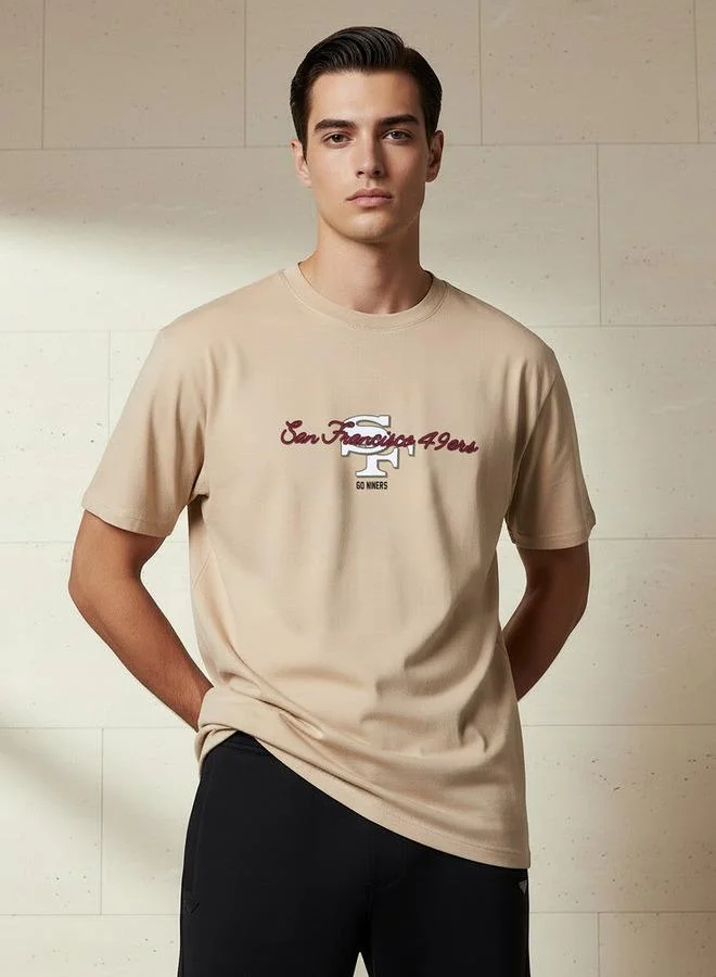 SP Characters Men Relaxed Fit Crew Neck Short Sleeves Green Bay Packers Print T-shirt