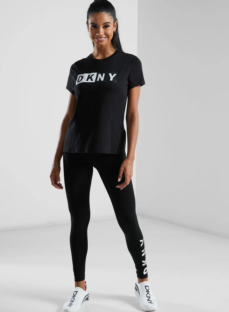 DKNY Logo Crew Neck T-Shirt