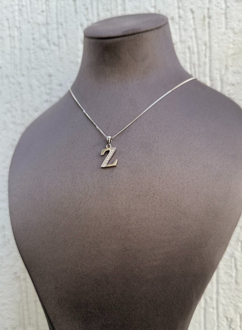 القصر للمجوهرات قلادة بحرف “Z” - تصميم بسيط - فضة عيار 925 مرصعة بحجر الزركون - مطلي ذهب أبيض 18 قيراط  - Image 2