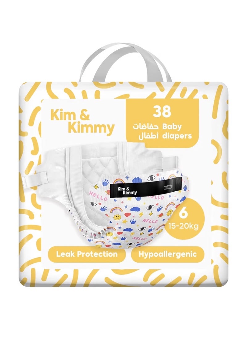 كيم آند كيمي حفاضات Kim & Kimmy الصديقة للبيئة، مقاس 6 (15-20 كجم)، 38 حفاضاً - حماية من التسرب لمدة 12 ساعة، تمنع الطفح الجلدي، لا تسبب الحساسية، فائقة النعومة وعالية الامتصاص - خالية من القسوة ونباتية - بتصاميم أيقونات مرحة - Image 1