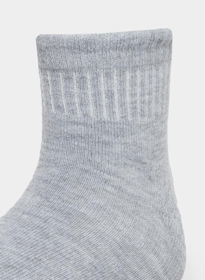 Styli Pack of 3 - Unisex Plain Socks - Image 3