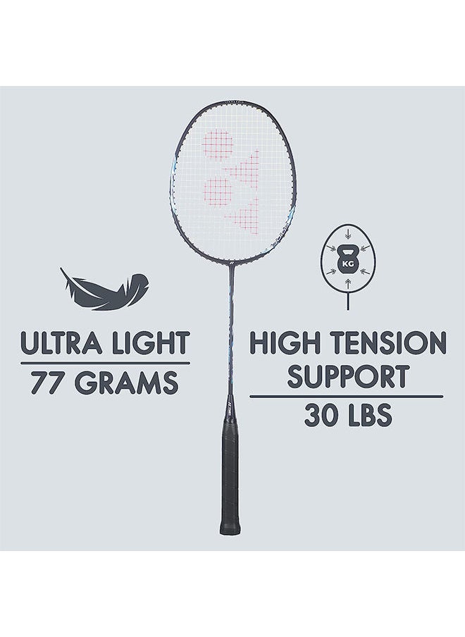Yonex - مضرب كرة الريشة Astrox Lite 27i من الجرافيت مع غطاء كامل للمضرب (أزرق) | للاعبين المتوسطين | 77 جرام | الحد الأقصى لشد السلسلة - 30 رطلاً - Image 1