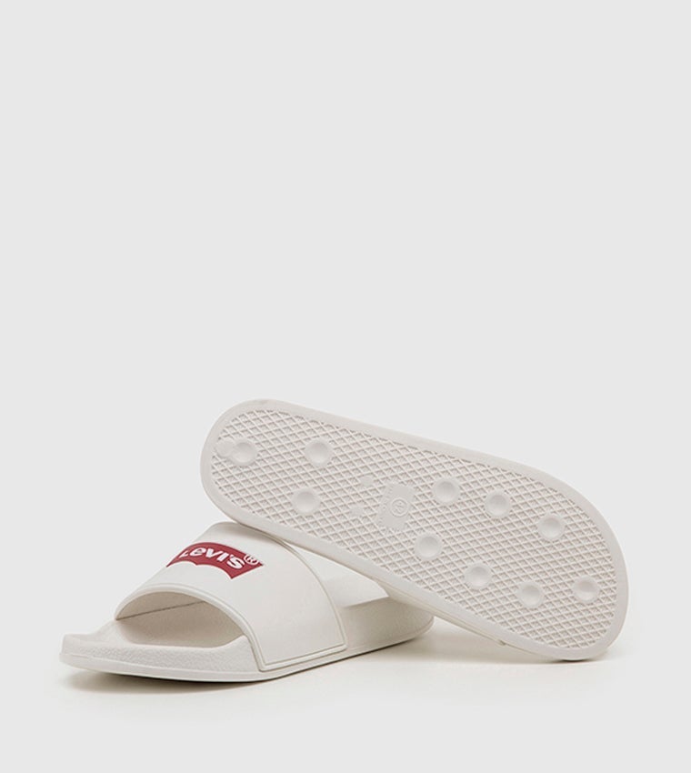 ليفايز أحذية نسائية صنادل - Image 4