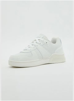 CCC Basic Sneaker  - Image 2