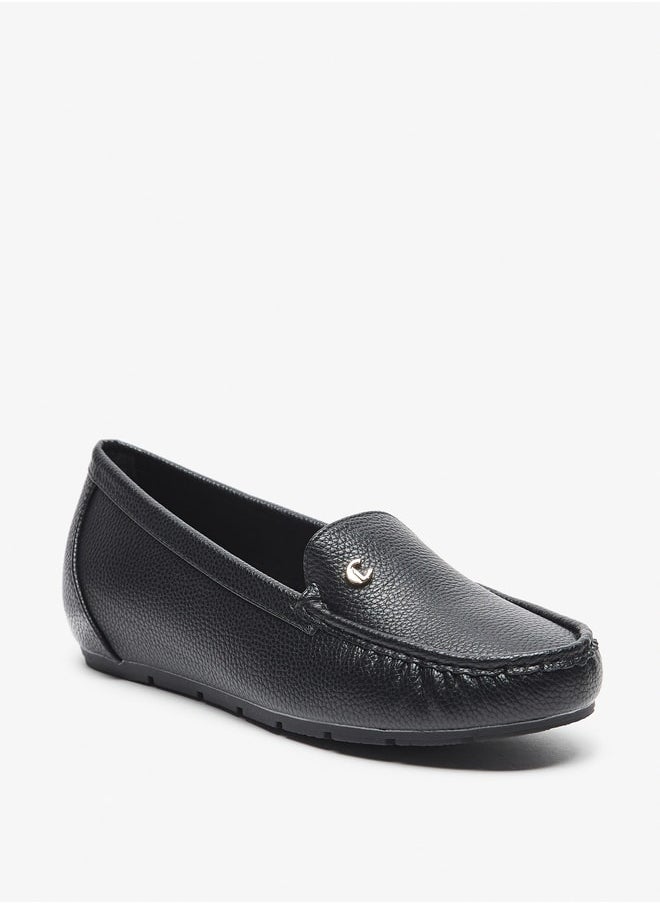 Textured Slip-On Loafers - pzsku/ZC57A0F3633471806D73AZ/45/_/1742299592/4c125646-942b-4d54-abc3-e729f2357e46