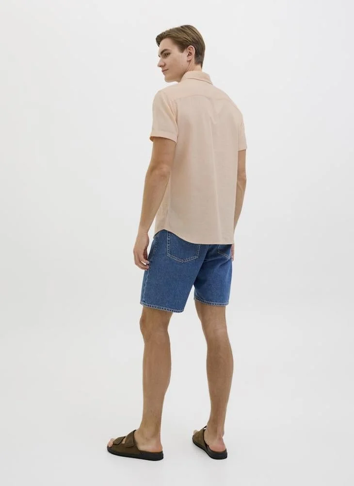 JJ Rebel solid Regular Fit Half Sleeve Shirt