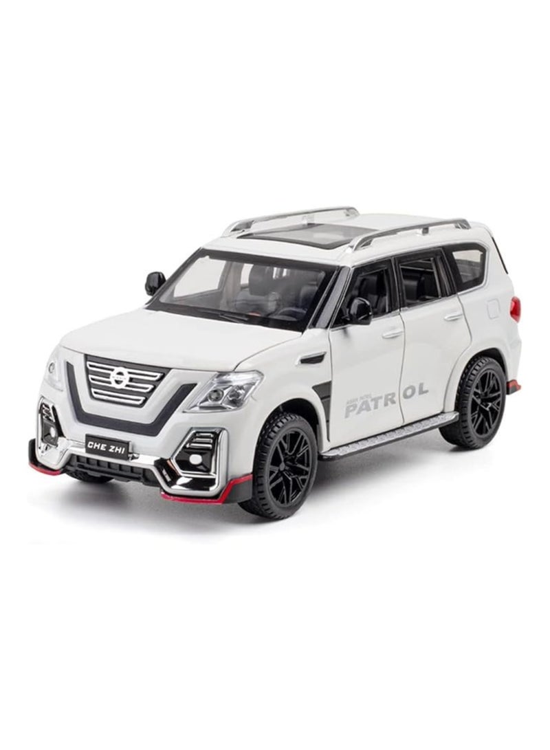 نيسان باترول متوافق مع نموذج سيارة نيسان باترول بمقياس 1/24، نموذج سيارة مصبوب قابل للتجميع، لعبة سيارة قابلة للسحب للخلف كهدية عيد ميلاد للبالغين/الأطفال (اللون حسب المخزون) - Image 2