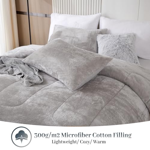 YIYEA Faux Fur Queen Size Comforter Set, Luxury Ultra Soft Fluffy Comforter, Plush Fuzzy Bedding Comforter Sets for Fall Winter, Cozy Warmth, No Shedding, 3PC, Queen, Light Grey - Image 4