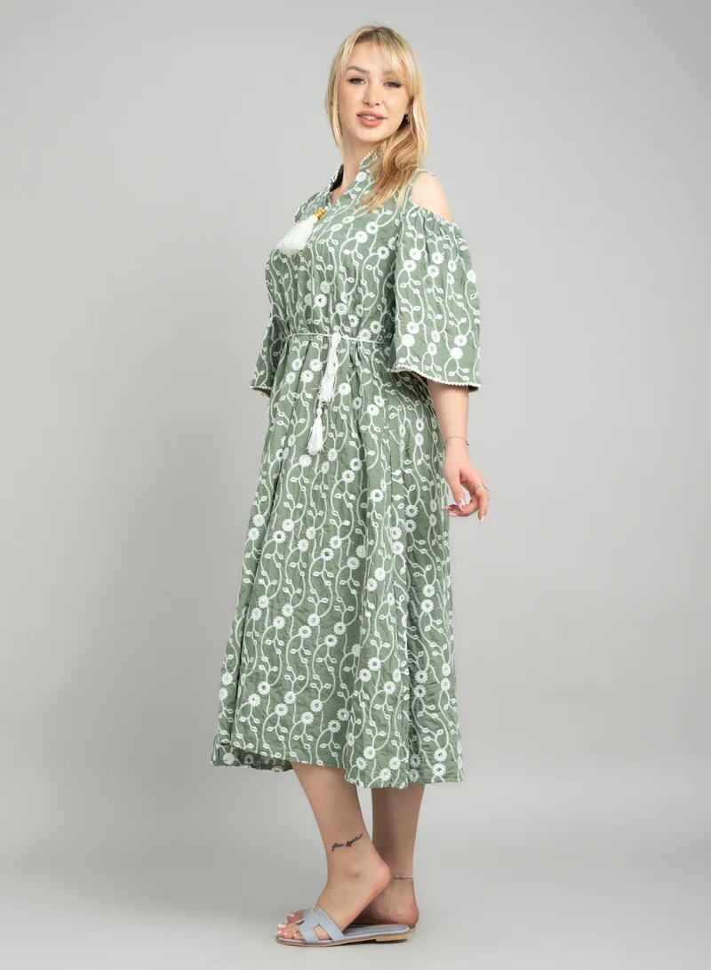 IKKXA Modern Embroidered Tie-up Jalabiya CJ1088 Green