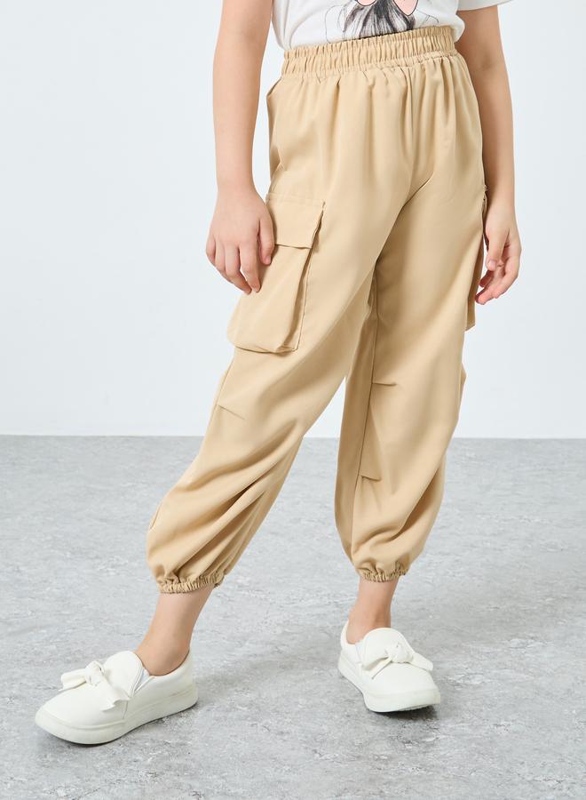 ستايلي جوغر سادة بجيوب كارغو وخصر مطاطي - Image 1
