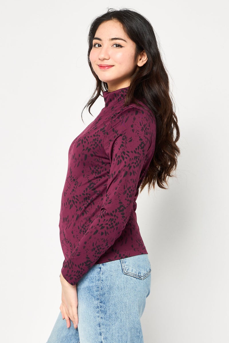 Levi's بلوزات نسائية بأكمام طويلة وياقة مرتفعة، مطبوعة بألوان متعددة - Image 2