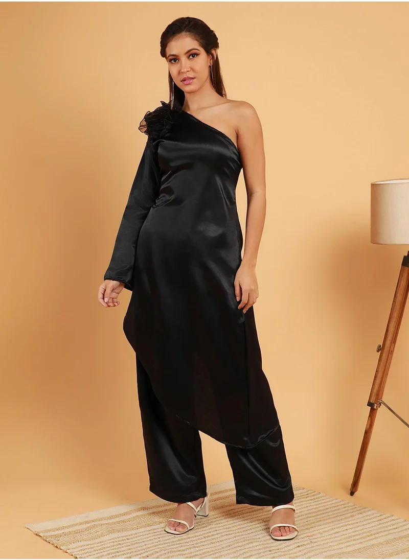 QISSA Women's Raven Black Asymmetrical Flora Co-Ord Set