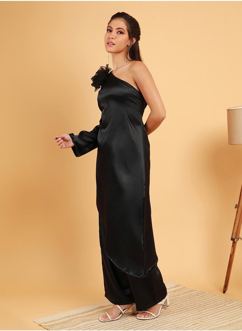  قصة Women's Raven Black Asymmetrical Flora Co-Ord Set  - Image 3