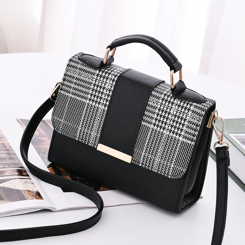 2024 Trendy Korean Womens Crossbody Bag Black 