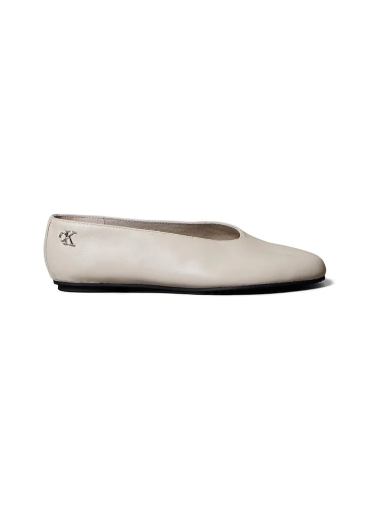 كالفن كلاين Casual Round Ballerina