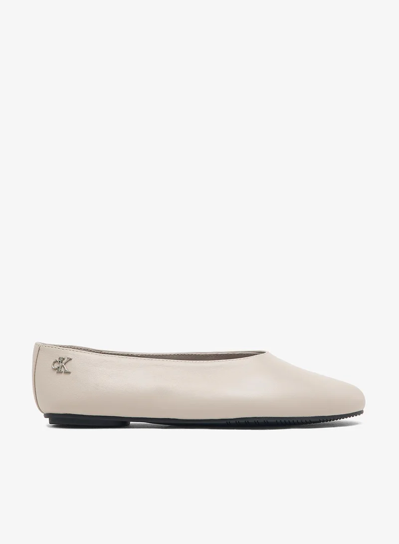 CALVIN KLEIN Casual Round Ballerina