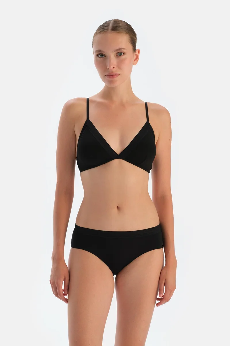 dagi Triangle Basic Black Soft Bra