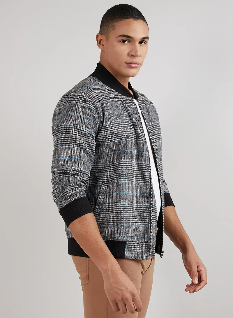 Campus Sutra Men's Black Tartan Plaid Jacket With Ribbed Hem