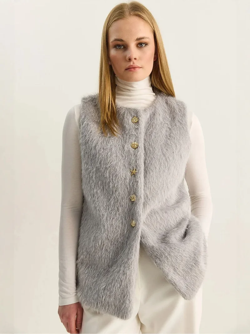 بيانكو لوتشي LUCCI Plush Waistcoat with Button Closure