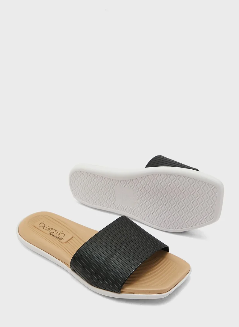 Beira Rio Naphtali Flat Sandals