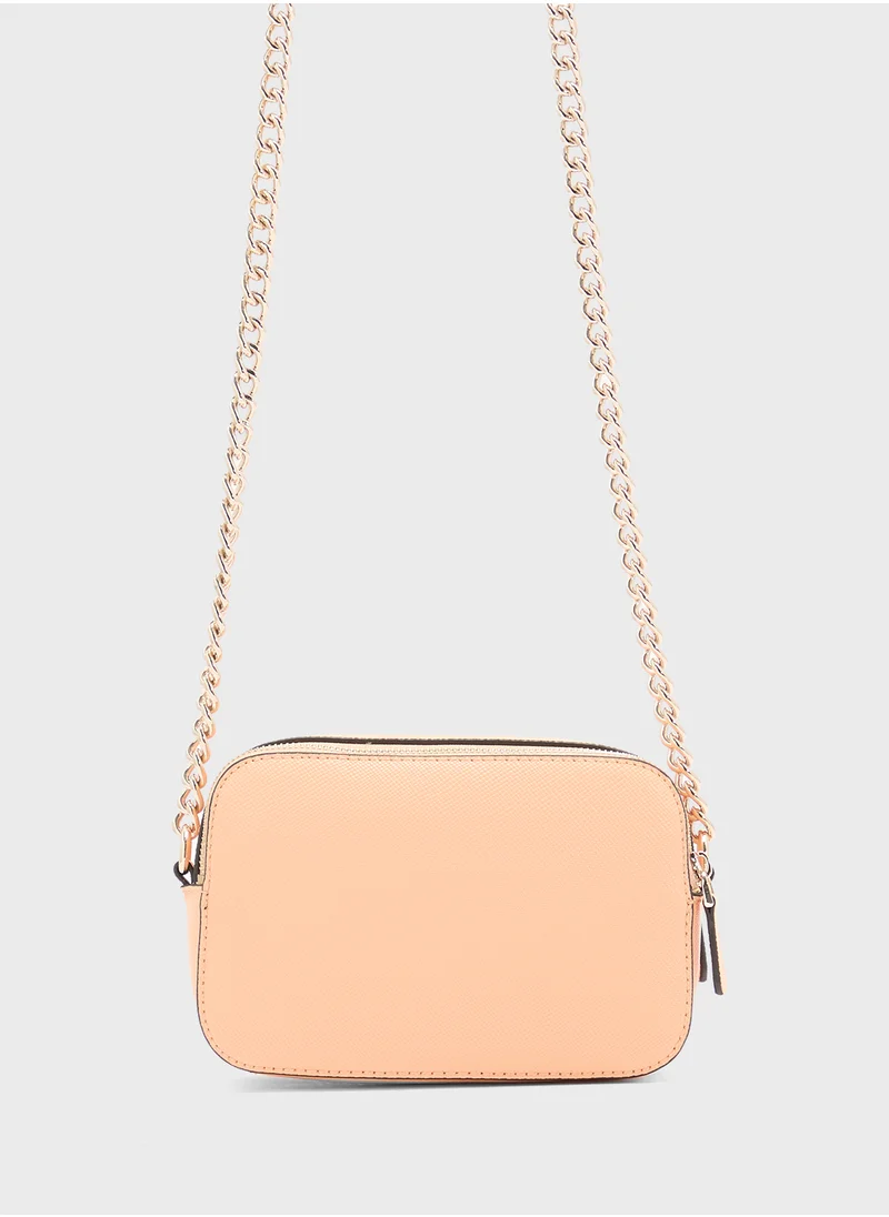 GUESS Noelle Crossbody Camera