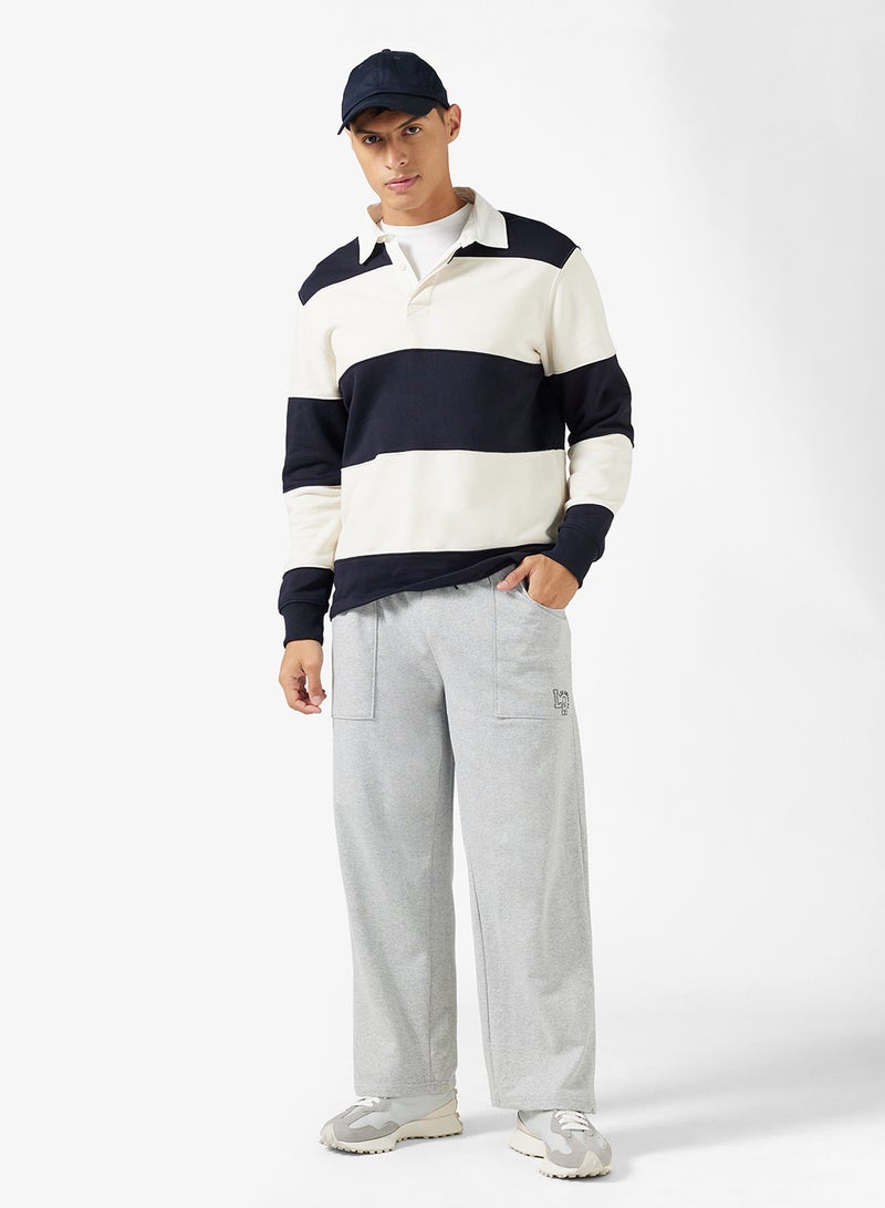 سفنتي فايف بيسيكس بنطلون رياضي بطبعة نصية وحافة مفتوحة - Image 2