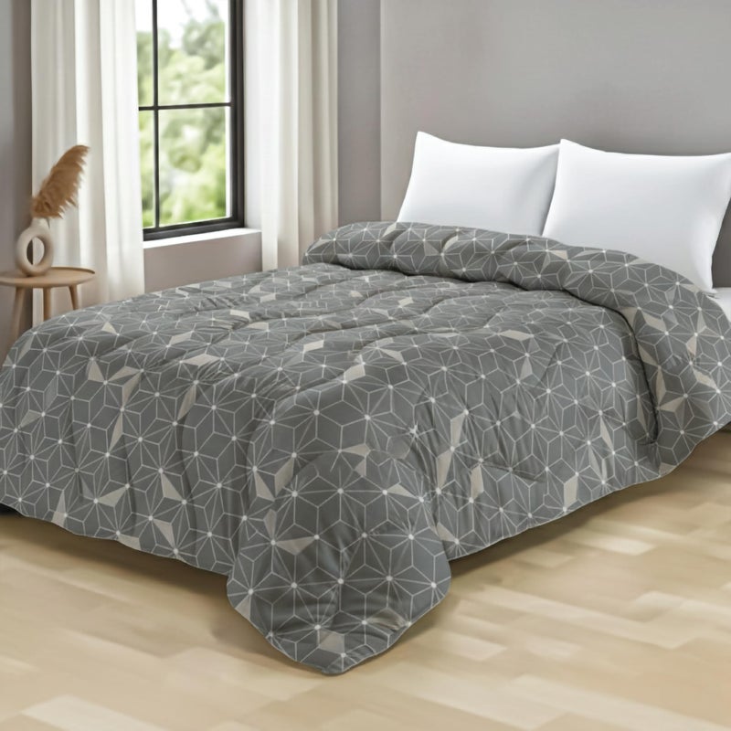 Zinnia Ultra Soft Microfibre Printed Comforter | (Print - Shapes) (Stroke Green and Red) - Image 5