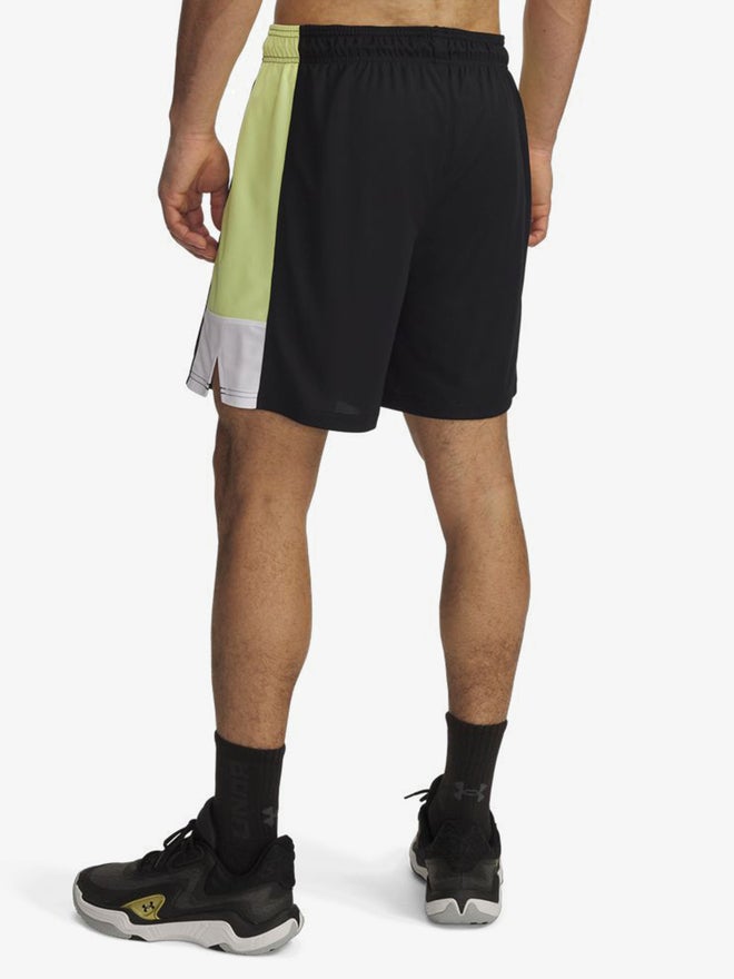 UNDER ARMOUR شورتات تحت الدرع للرجال باللون الأسود بطول 7 إنش - Image 3