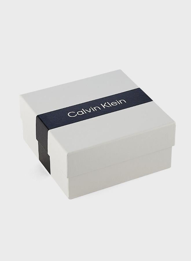 كالفن كلاين عقد مزين بحلية قلب - Image 4