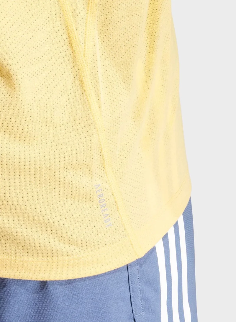 adidas تيشيرت Own the Run 3-Stripes