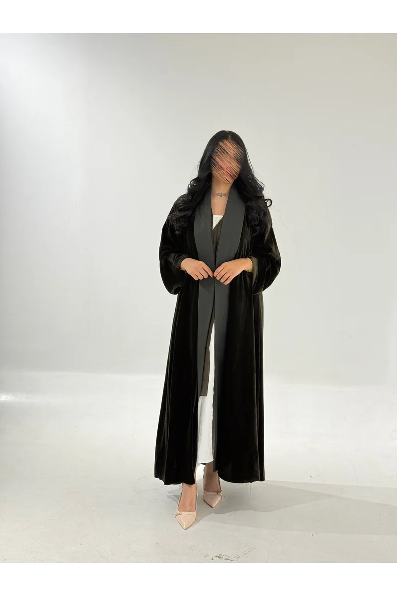 Tori-abaya Olive velvet abaya with olive jacquard