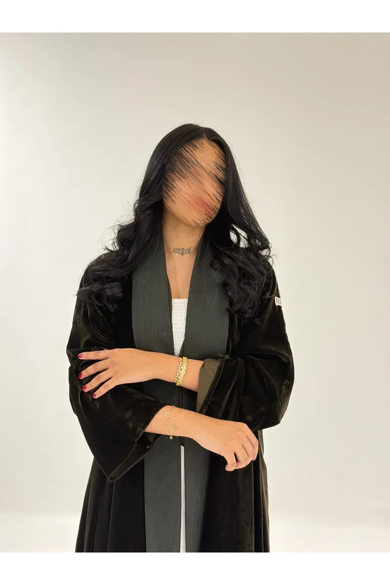 Tori-abaya Olive velvet abaya with olive jacquard
