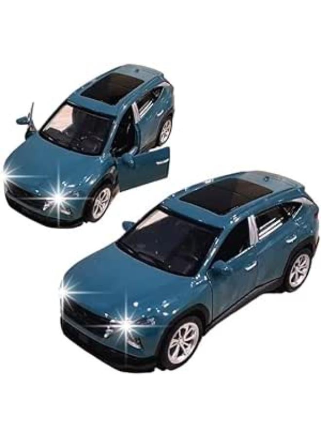 نموذج سيارة هيونداي توسان الرياضية متعددة الاستخدامات بمقياس 1:32 مع أضواء وصوت - سيارة رياضية للأطفال مصنوعة من سبائك معدنية مصبوبة - أبواب أمامية مفتوحة باللون الأزرق