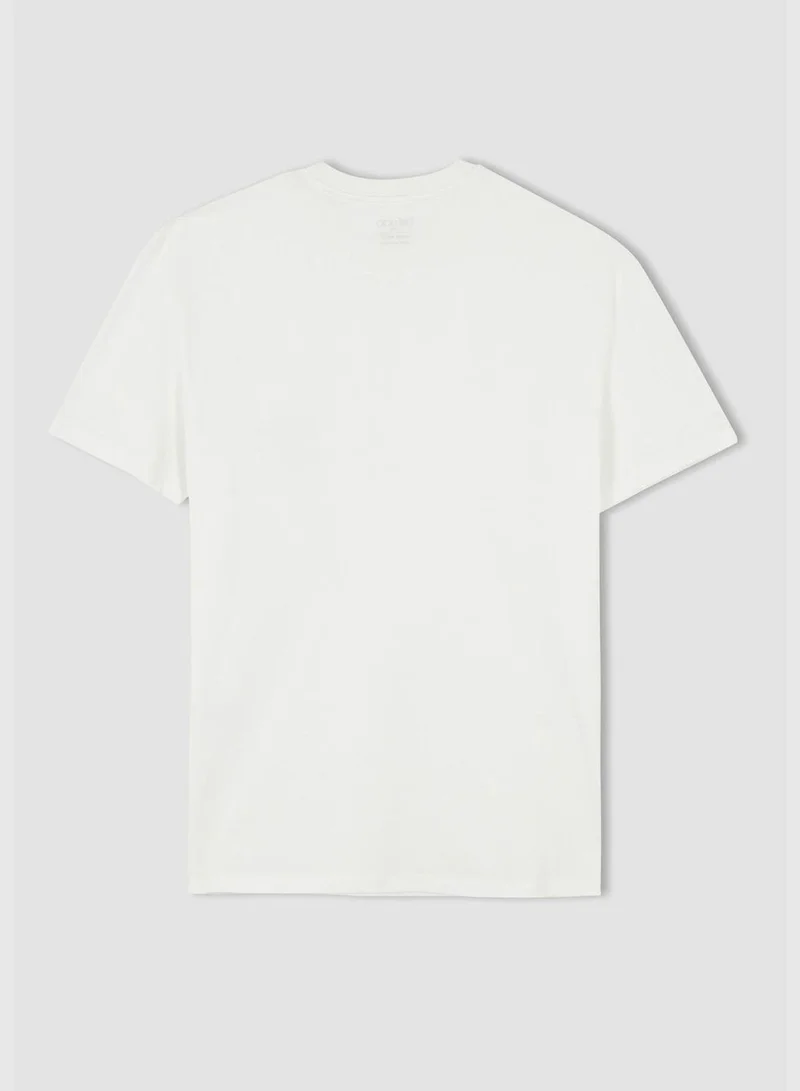 DeFacto Regular Fit Short Sleeve Minimal Logo Print T-Shirt