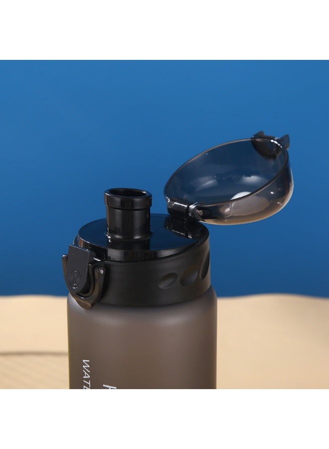 780ml  Sports Water Bottle - Large Capacity, Portable, Leak-Proof Flip Lid for Outdoor Activities, Gym, or Daily Hydration - Image 5