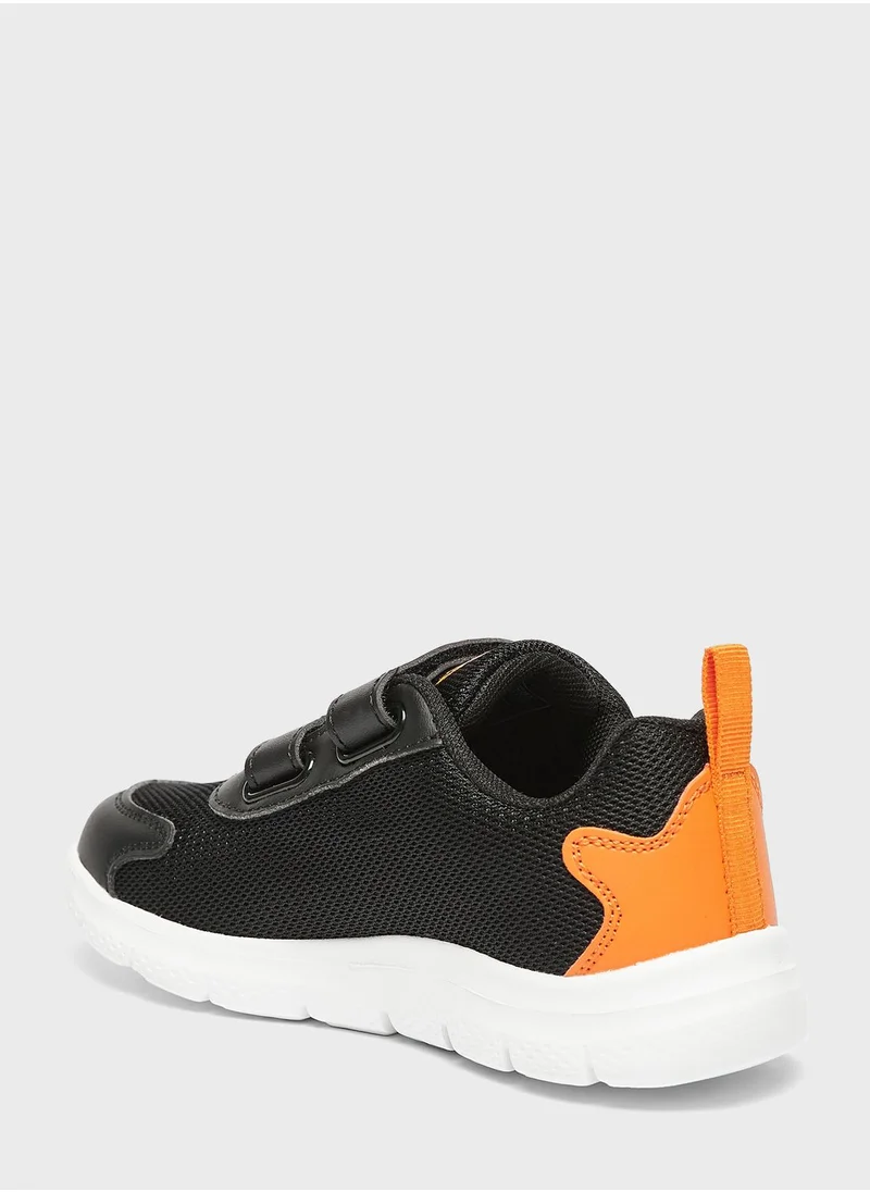 Oaklan by Shoexpress Kids Low Top Velcro Sneakers