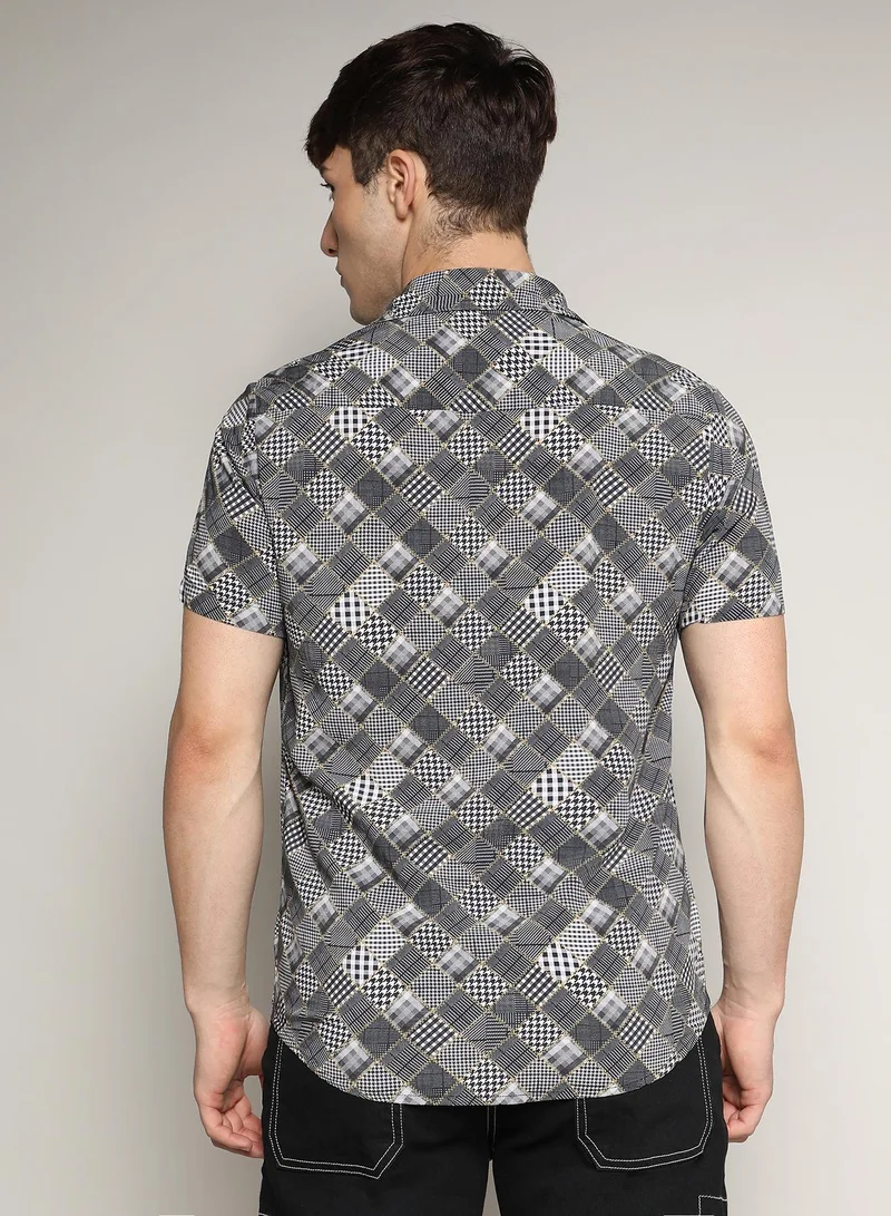 Campus Sutra Men's Black:White Herringbone Plaid Block Shirt
