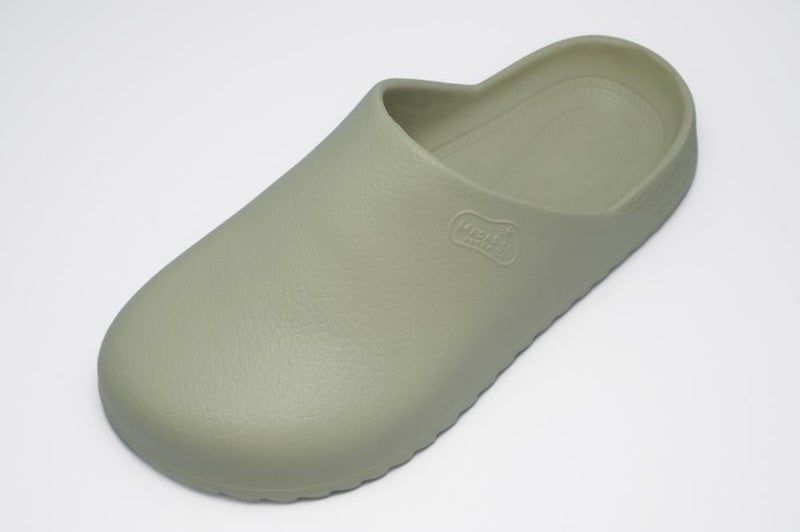 Madas Oyster Ultra Waterproof Beach Slides - Unisex - Image 5