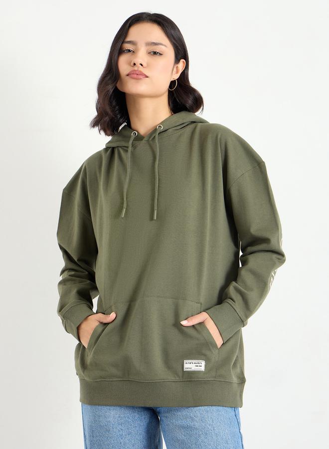 Styli Oversized Longline Sweatshirt with Dropped Shoulder - Image 3