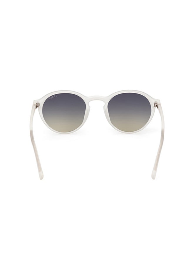 GUESS Round Sunglasses For Men - Matte Light Brown  - Image 5