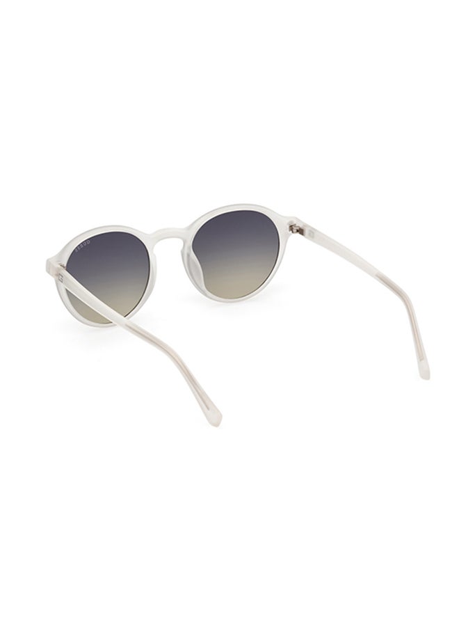 GUESS Round Sunglasses For Men - Matte Light Brown  - Image 3