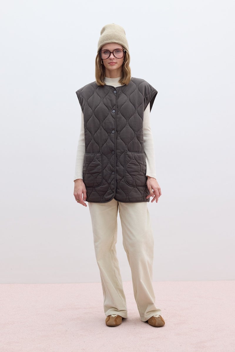 Manuka Quilted Pocket Vest Brown  - Image 5