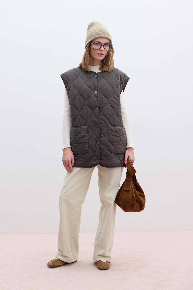 Manuka Quilted Pocket Vest Brown  - Image 4